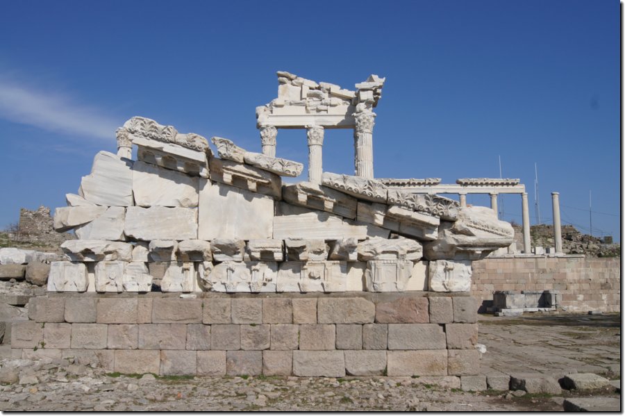 2012.01.19_pergamon_akropolis_00039.jpg