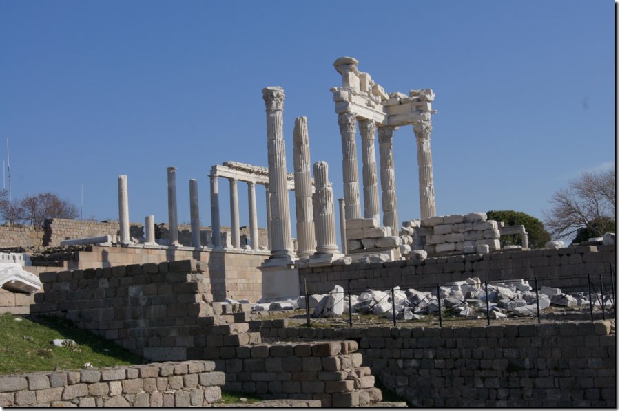 2012.01.19_pergamon_akropolis_00044.jpg